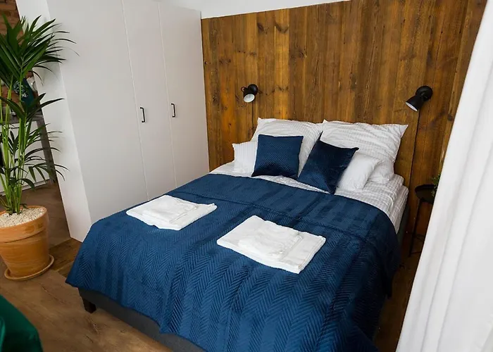 Loft Paprotka Premium Apartment, Close To Mtp Expo, F.Vat