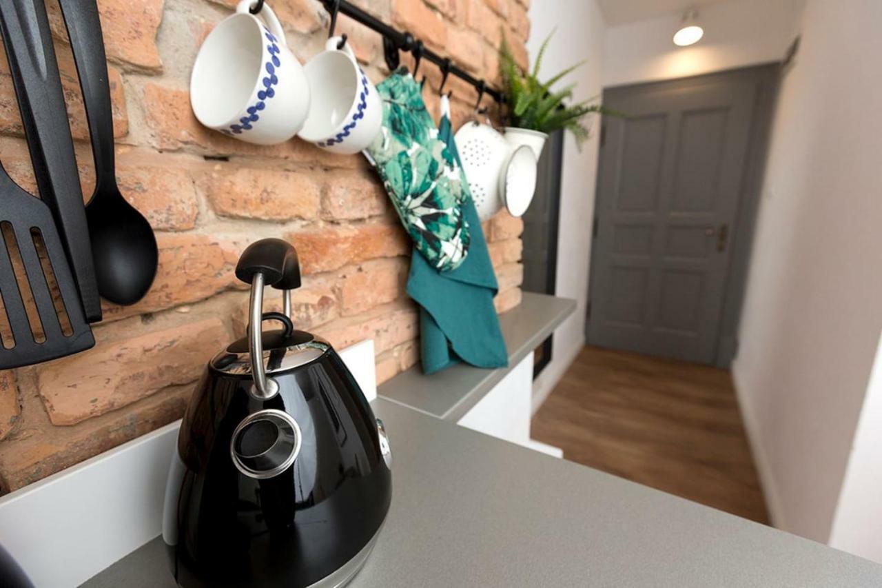 Apartment Loft Paprotka Premium Apartment, Close To Mtp Expo, F.vat