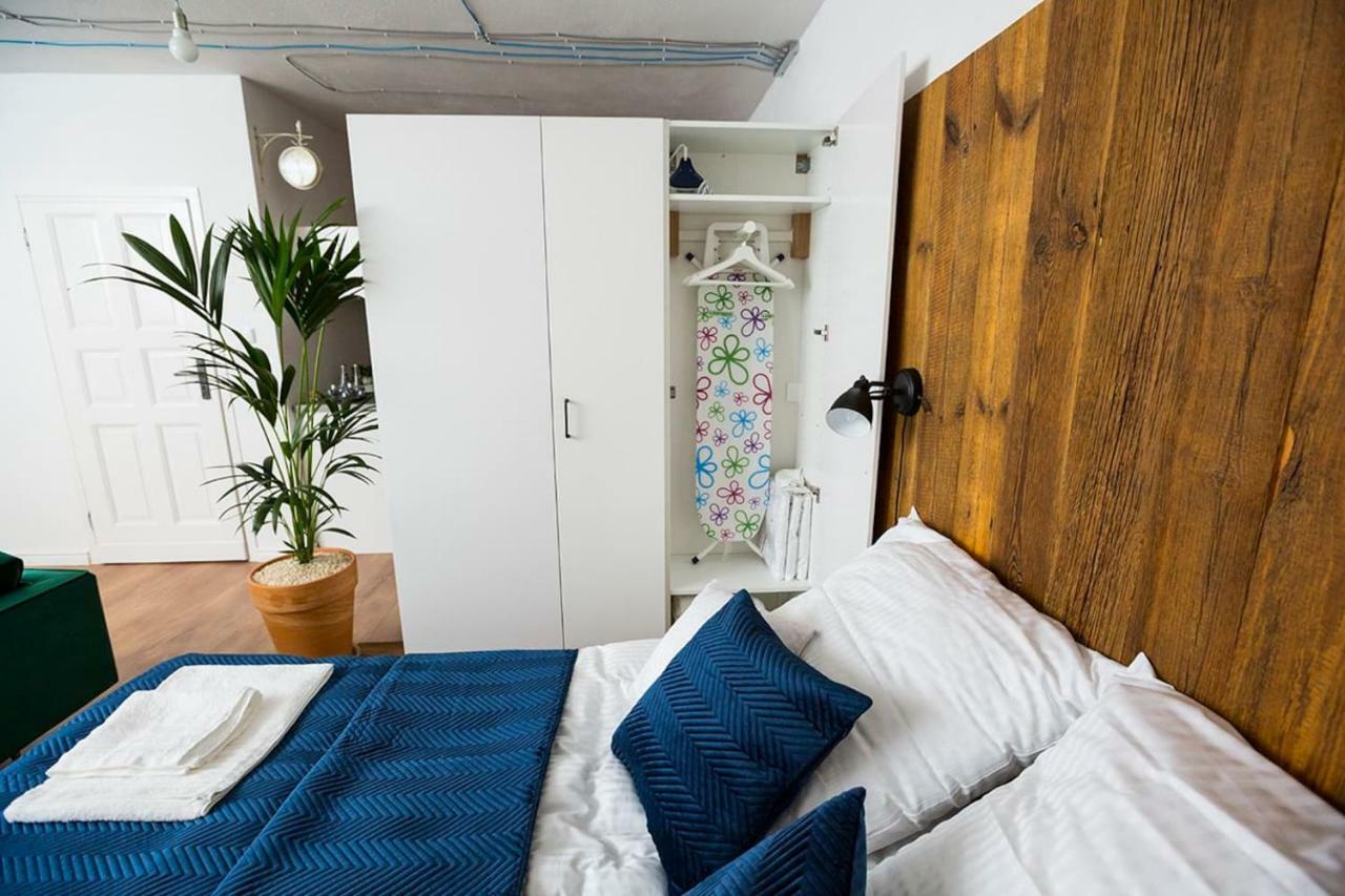 Apartment Loft Paprotka Premium Apartment, Close To Mtp Expo, F.vat